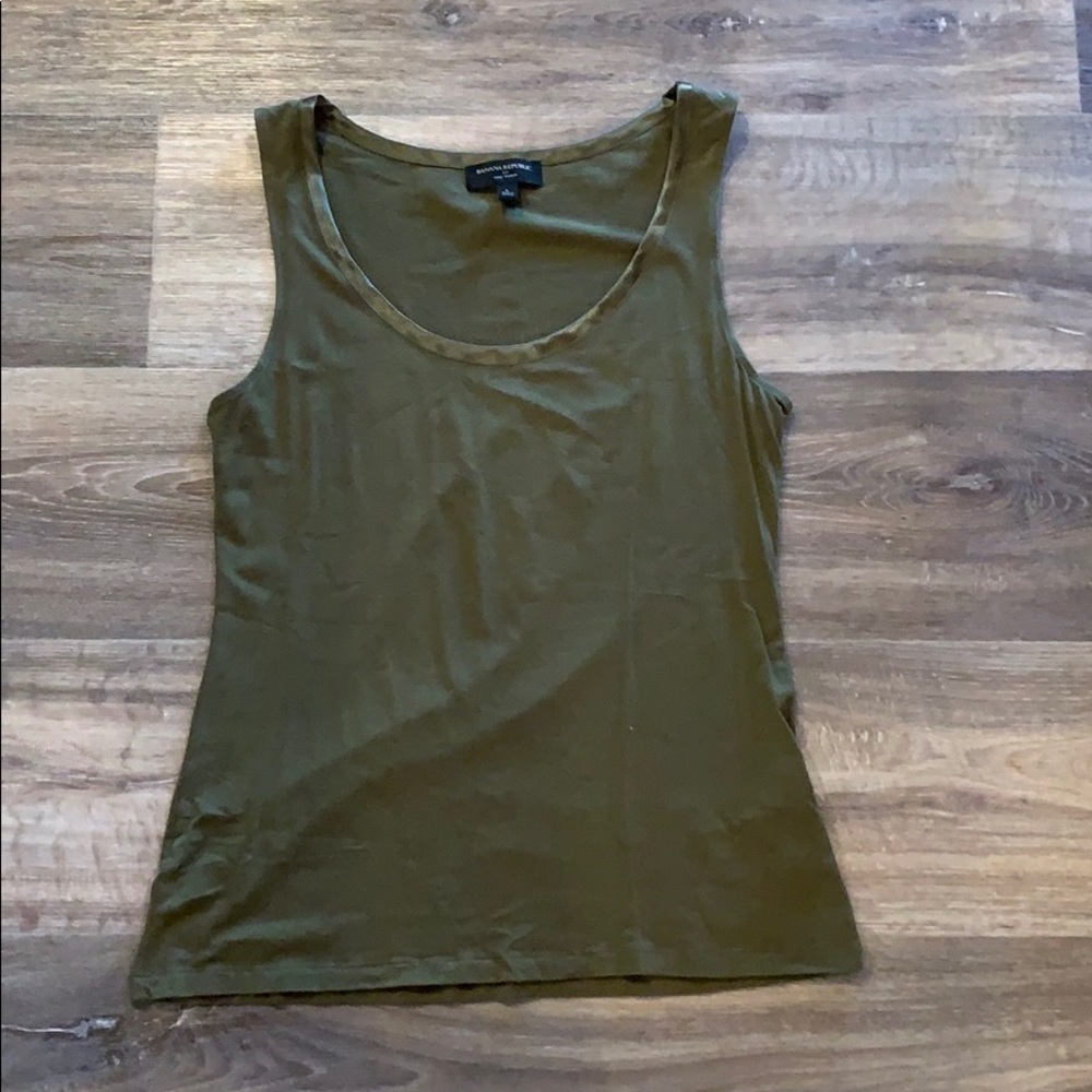 Banana Republic Green Luxe Tank Top L